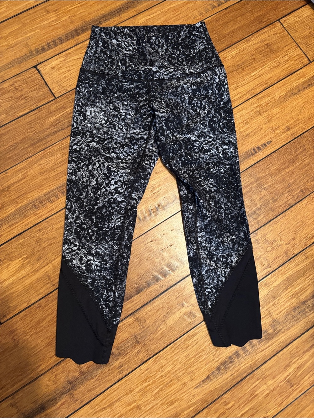 lululemon athletica Black & Gray Patterned Capri Leggings